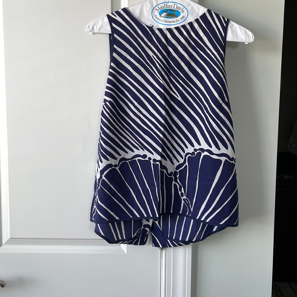 Lilly Pulitzer Silk Button Backed Tank Size Medium